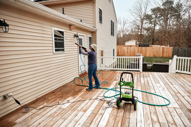 Why Choose Our Certified Pressure Washing Experts for Your Project Needs in Wakefield, VA?